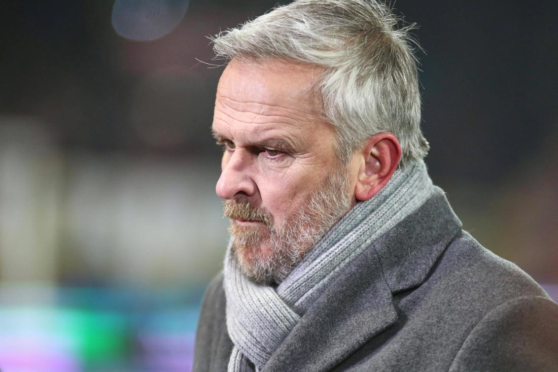 乐鱼登录入口-哈曼：乌尔比希打不了首发，拜仁需要多纳鲁马这样的顶级门将